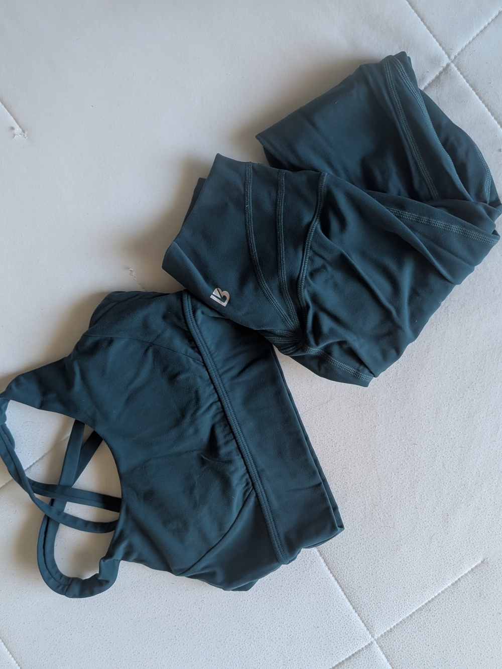 Dark Teal Women's Seamless Sports Bra and Leggings Set